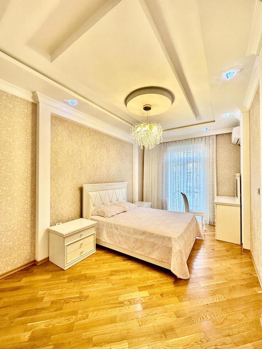 Satılır 3 otaqlı köhnə tikili 100 m² — Mənzil, Bakı (9)