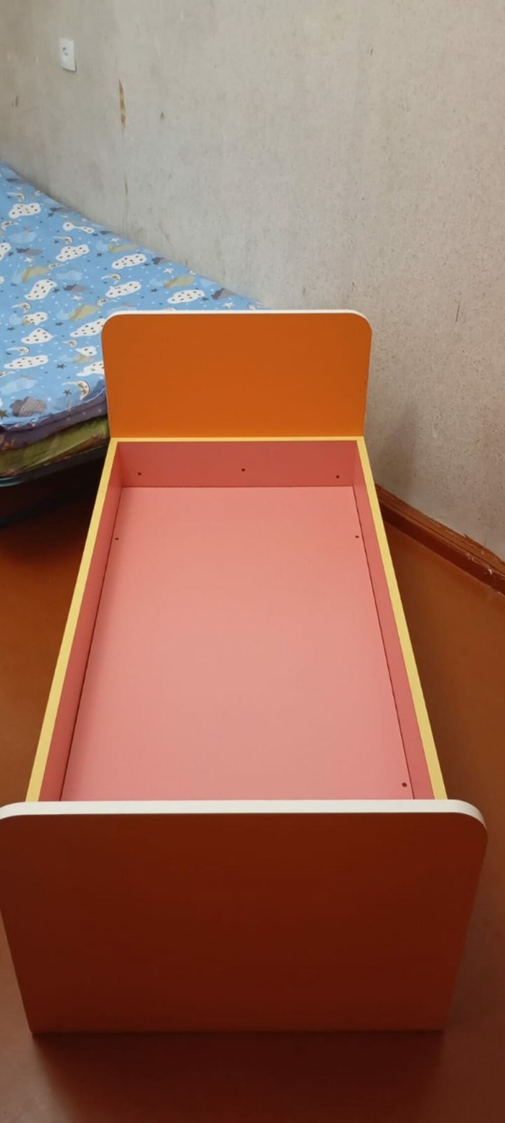 Oğlan və qız üçün, İşlənmiş, Çarpayı, Bazasız, Matrassız, Siyirməsiz — Mebel, Bakı (2)