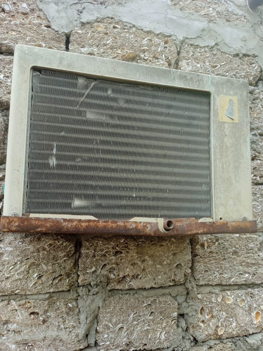 Pəncərə tipli kondisioner (SK-2000 seriyası) - Quruluş: monoblok - 1