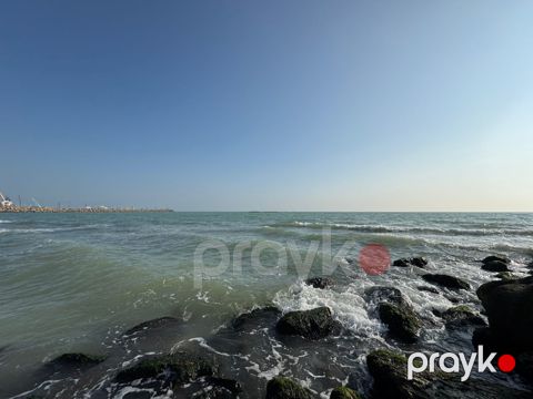 Satılır 12 otaqlı həyət evi/bağ evi 500 m²