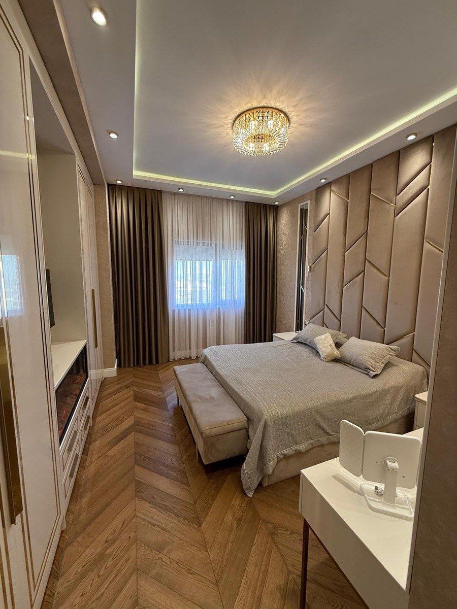 Satılır 5 otaqlı yeni tikili 245 m² — Mənzil, Bakı (11)