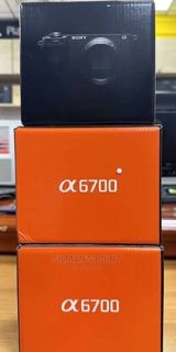 Sony Alpha a6700 APS-C güzgüsüz fotokamera — 26 MP — Photo and video equipment