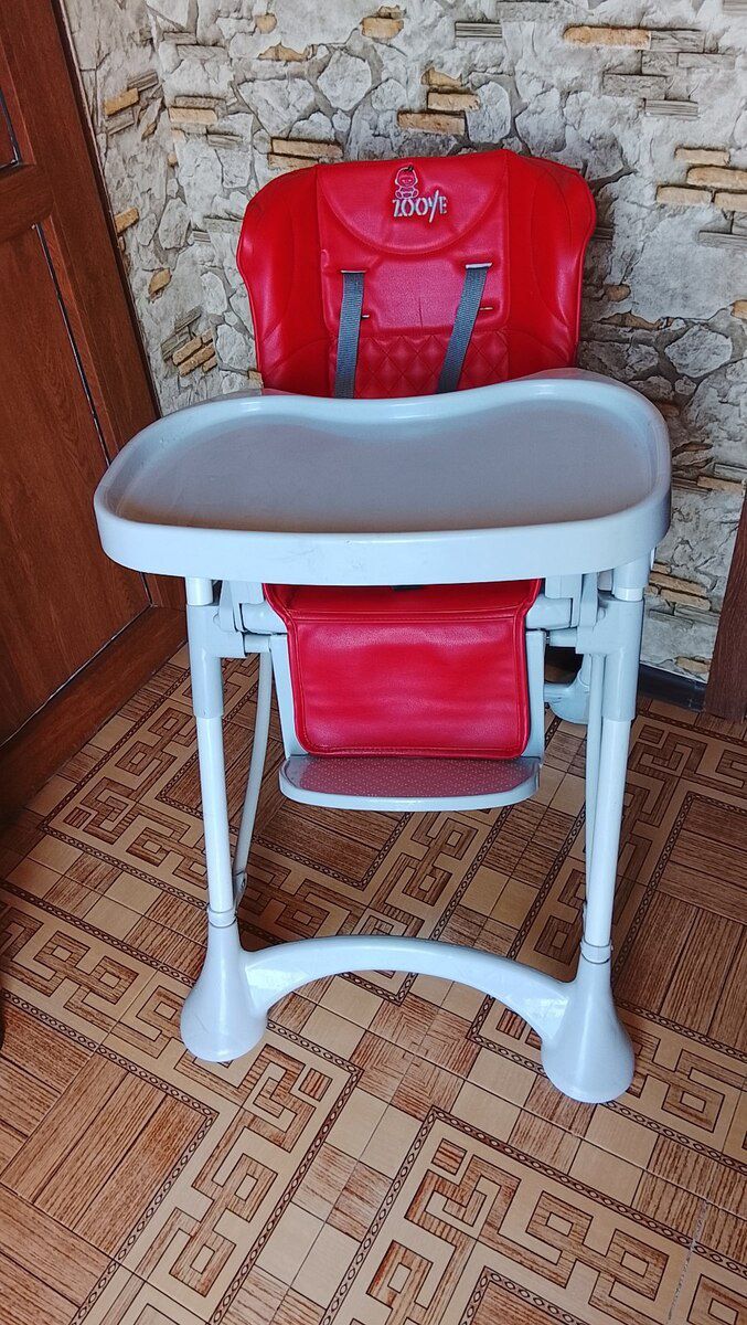 Qidalanma üçün uşaq oturacağı — Mallar, Bakı (5)