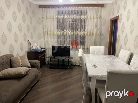 İcarəyə verilir 2 otaqlı köhnə tikili 60 m²