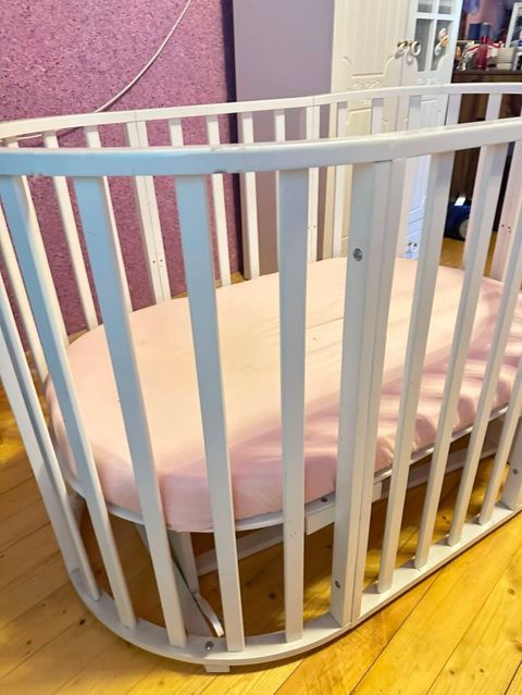 Milana Bewik qiyneti 140man yaxwi veziyyetde 2 eded matras var