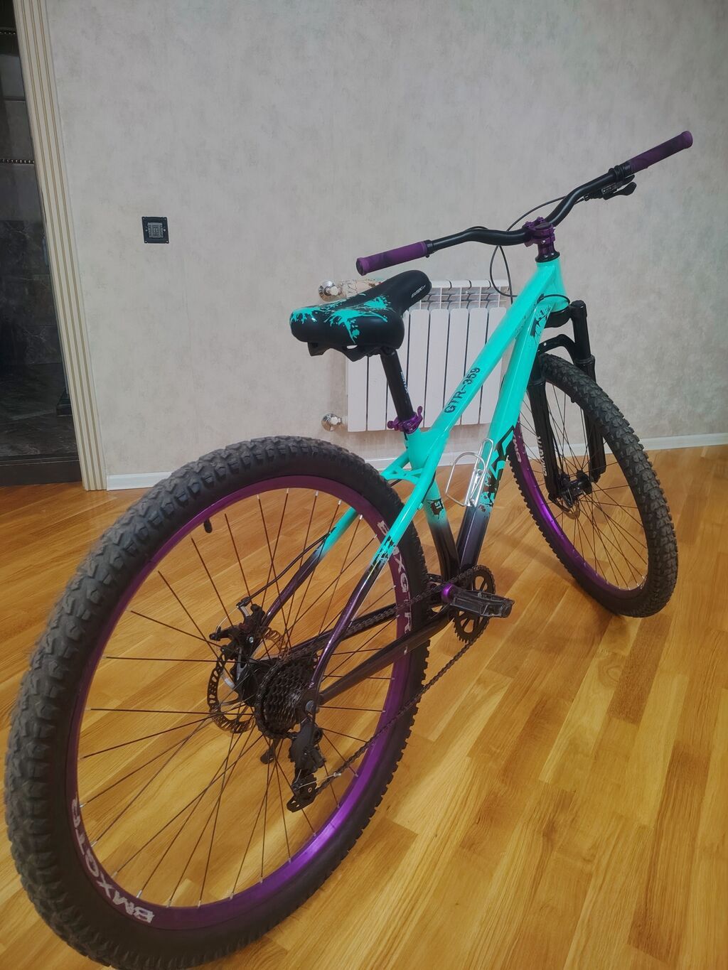 Dağ velosipedi – 29” təkərli, 1x ötürücülü Xüsusiyyətlər: - Çərçivə