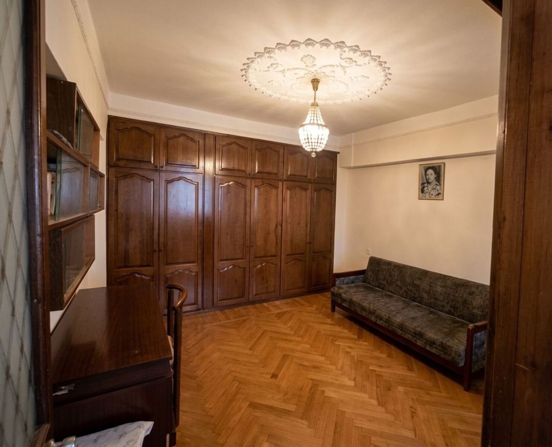 Satılır 4 otaqlı köhnə tikili 120 m² — Mənzil, Bakı (5)