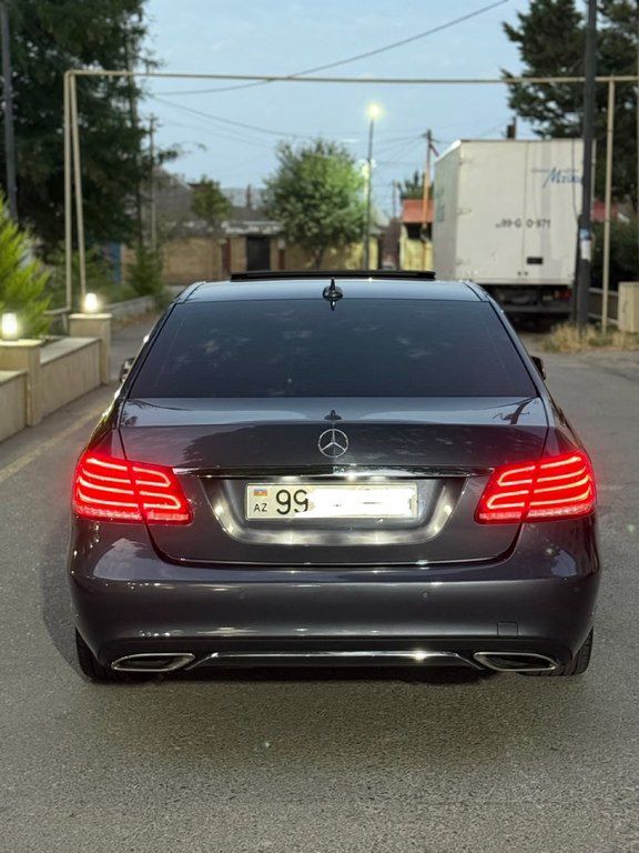 Mercedes E 220, 2.1 L, 2014 il, 211 000 km — Avtomobillər, Bakı (2)