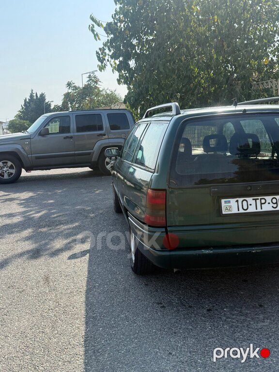 Opel Astra, 1.6 L, 1997 il, 300 000 km — Avtomobillər, Bakı (4)