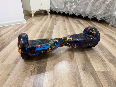Yenidir. Magaza qiymetinden awagi verilir. Smart Balance Wheel