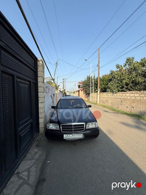 Mercedes C 180, 1.8 L, 1994 il, 743 654 km