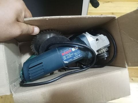 Elektrik alətləri dəsti — Bosch UŞM və DWT matkap