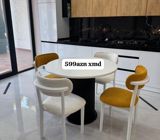 Dəyirmi yemək dəsti – 1 masa + 4 stul - Dizayn: müasir, minimalistik — Mebel