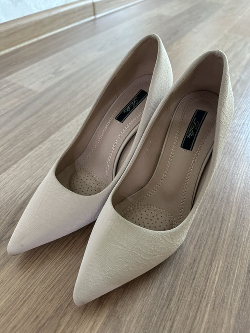 Bej stiletto — az istifadə olunub 🤍 Zərif bej/nude rəngli, sivri — Şəxsi əşyalar, Bakı (3)