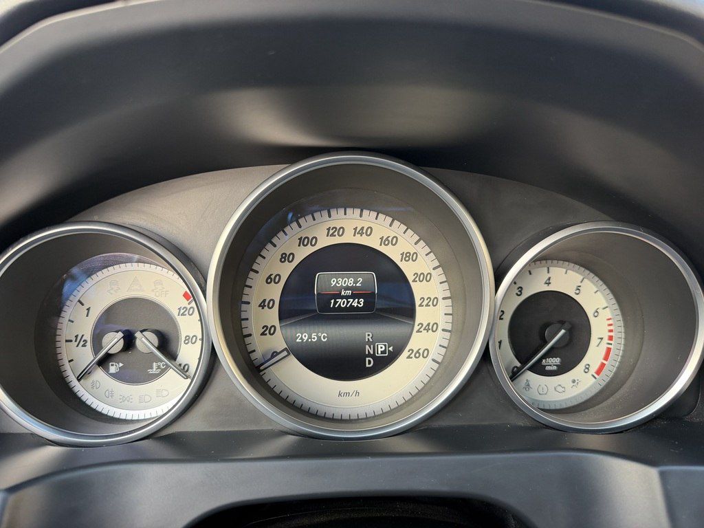 Mercedes E 200, 2.0 L, 2013 il, 170 000 km — Avtomobillər, Bakı (7)