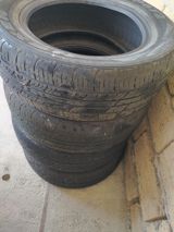 Avtomobil şinləri 215/60 R16 — 4 ədəd, yaxşı vəziyyətdə — Запчасти и аксессуары