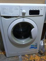 Indesit önyükləmə paltaryuyan maşın - Yükləmə həcmi: 7 kq (etiketdə — U l d u z