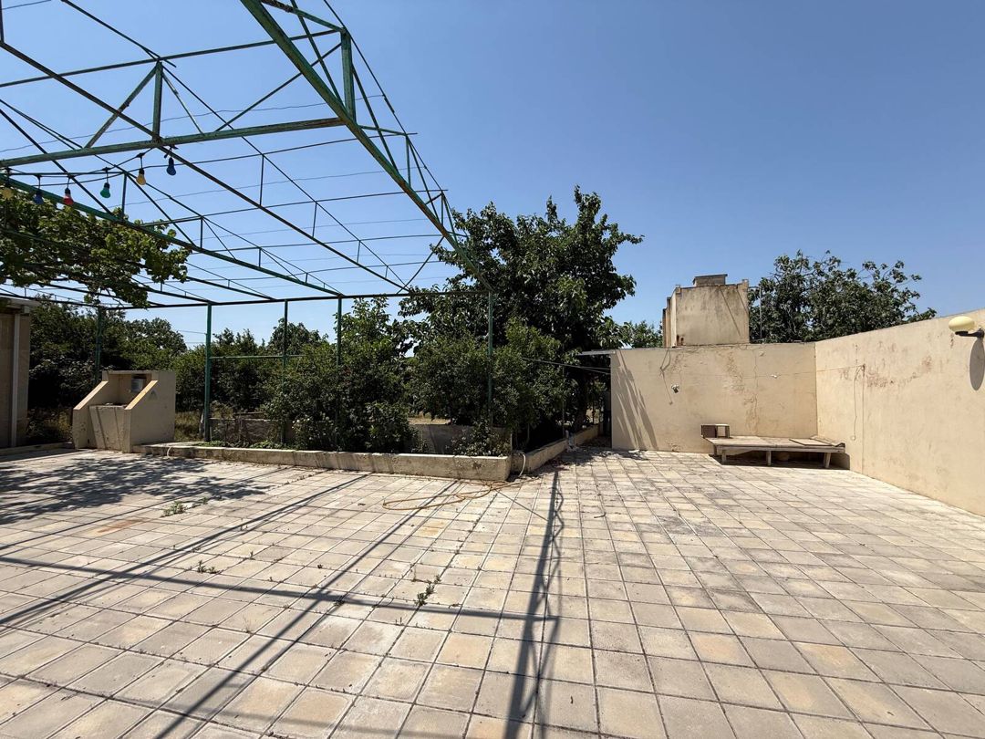 Satılır 4 otaqlı həyət evi/bağ evi 200 m² — Ev, villa, Bakı (10)