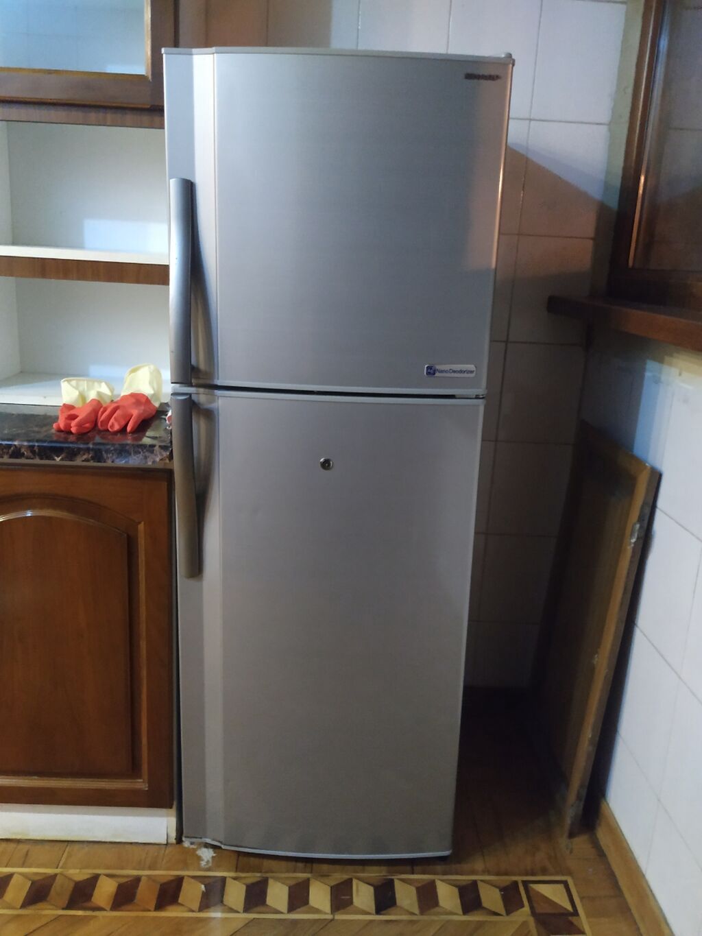Sharp ikiqapılı soyuducu - Brend: Sharp - Rəng: gümüşü (inox