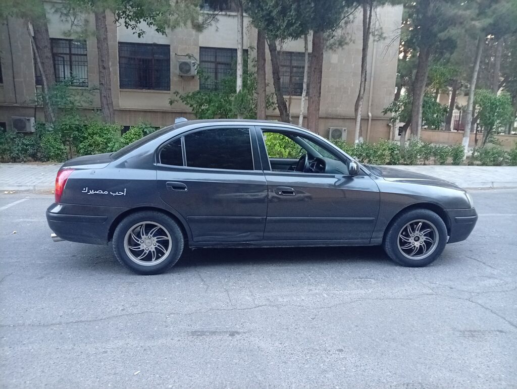 Hyundai Elantra sedan - Kuzov: 4 qapılı sedan, tünd boz rəng - — Avto, Bakı (3)
