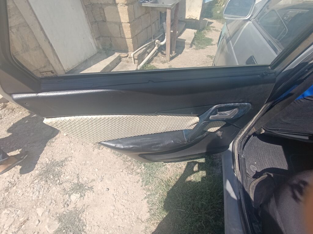 VAZ (LADA) 2110: 1.5 l | 1999 il 290000 km Sedan — Avtomobillər, Şabran (9)