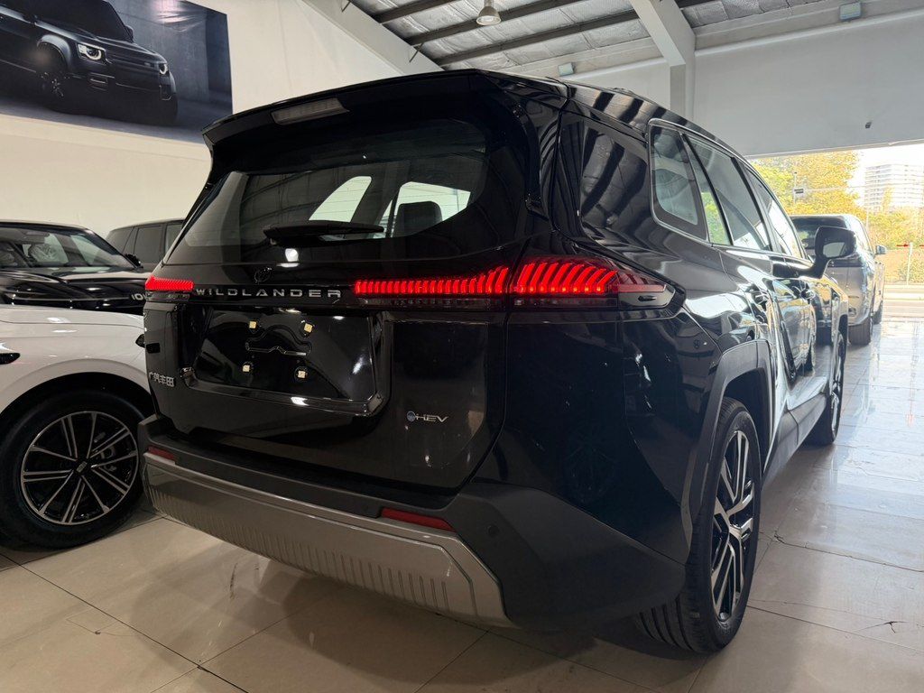 Toyota Wildlander, 2.0 L, 1.6 kWh, 2026 il, yeni — Avtomobillər, Bakı (6)