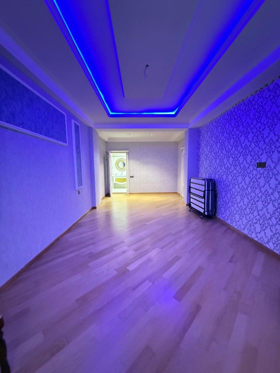 Satılır 4 otaqlı yeni tikili 217 m² — Mənzil, Bakı (5)