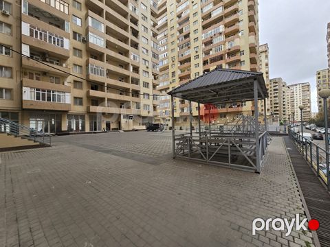 Satılır obyekt 780 m²