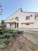 Satılır 4 otaqlı həyət evi/bağ evi 300 m² — Rövşən