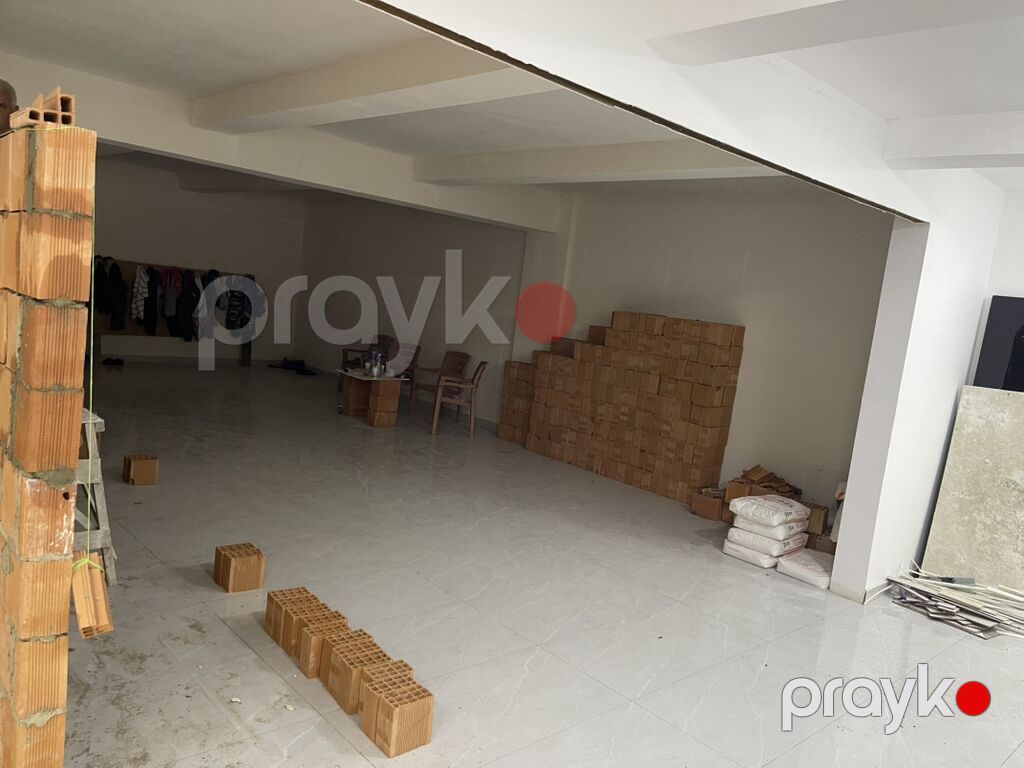 TESLA MALL – Ticarət Passagei (Giriş: “TİA BAKU” yazılı qapıdan) — Daşınmaz əmlak, Bakı (7)