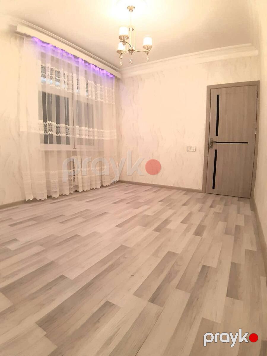 Satılır 2 otaqlı köhnə tikili 65 m² — Mənzil, Bakı (5)