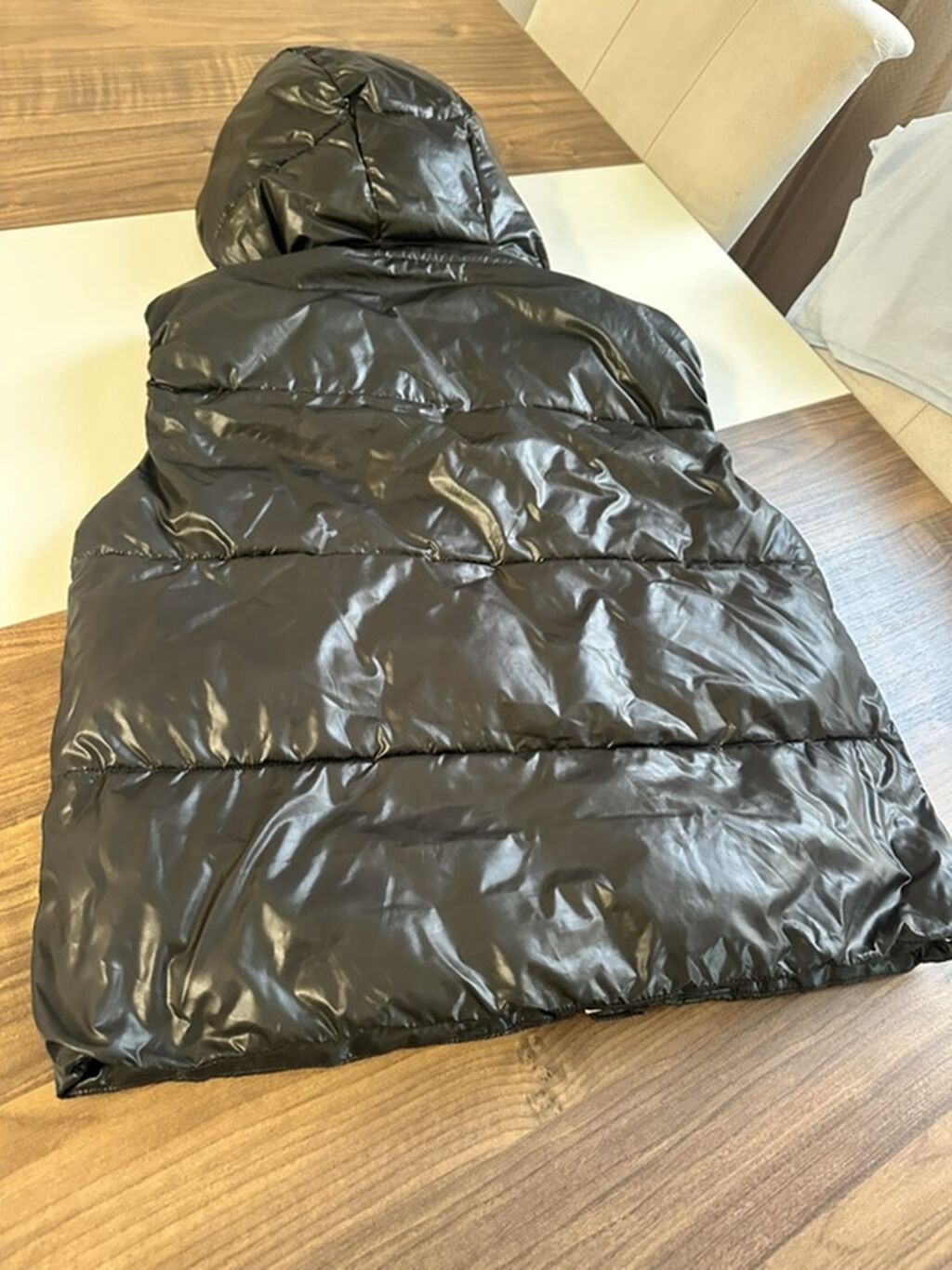 Massimo Dutti qadın şişmə jilet Kopişon cıxarılır Ölcü M Heç bir — Şəxsi əşyalar, Bakı (7)