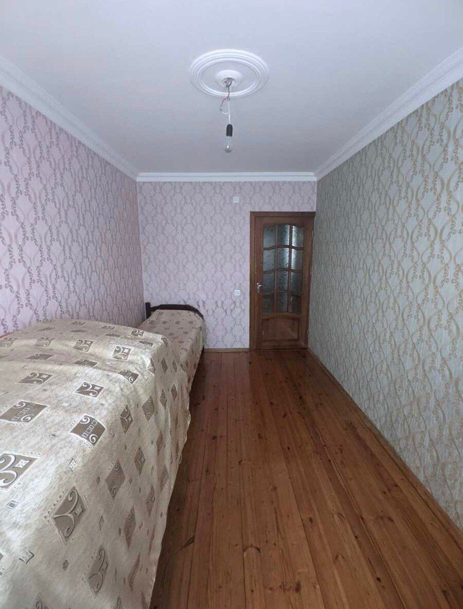Satılır 4 otaqlı köhnə tikili 90 m² — Mənzil, Bakı (3)