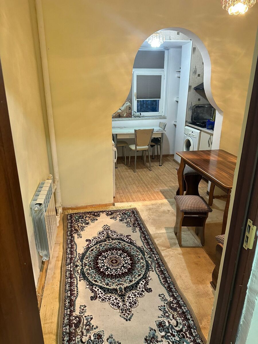 İcarəyə verilir 1 otaqlı köhnə tikili 45 m² — Mənzil, Bakı (4)
