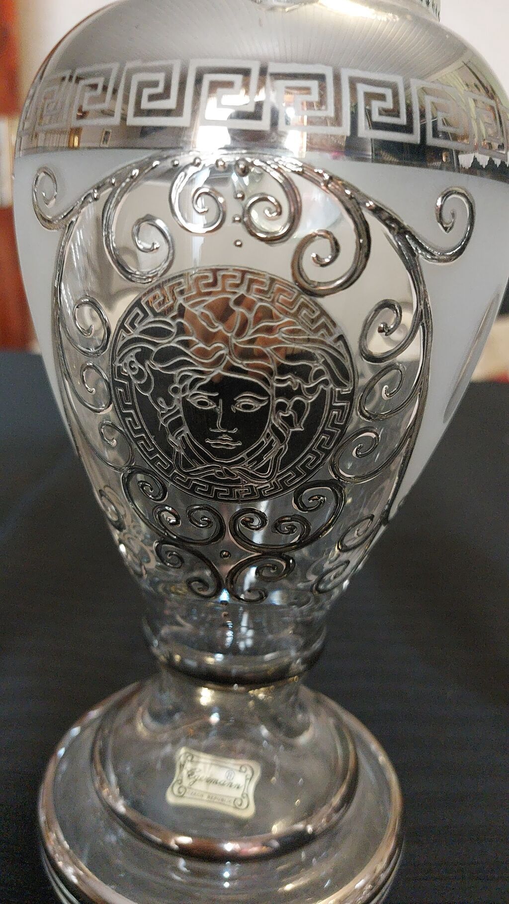 Rəng - Gümüşü, Şüşə - 1