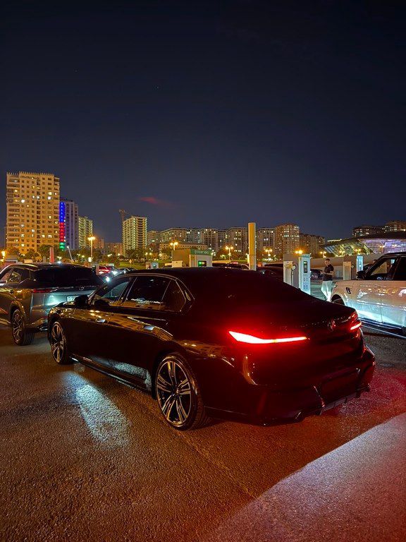 BMW i7, 105.7 kWh, 2023 il, 32 000 km — Avtomobillər, Bakı (5)