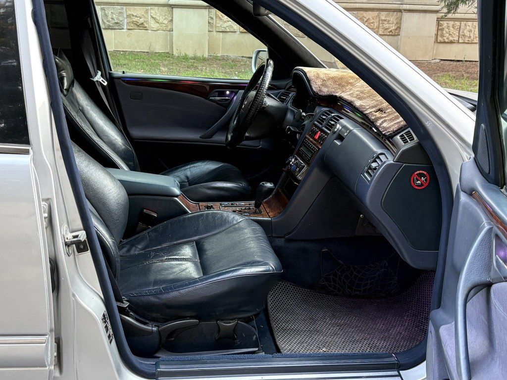 Mercedes E 220, 2.2 L, 1998 il, 245 000 km — Avtomobillər, Bakı (11)