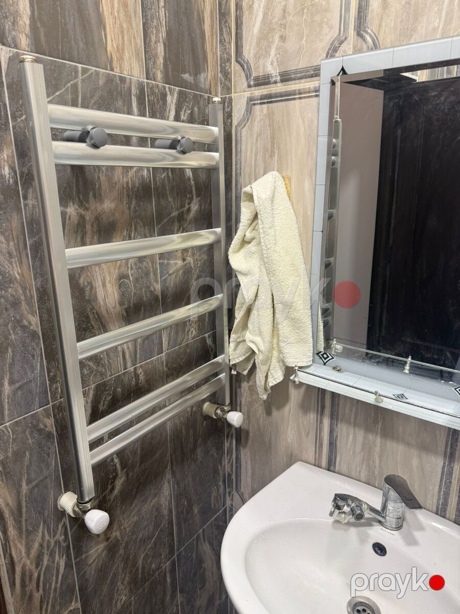 İcarəyə verilir 3 otaqlı köhnə tikili 90 m² — Mənzil, Bakı (9)