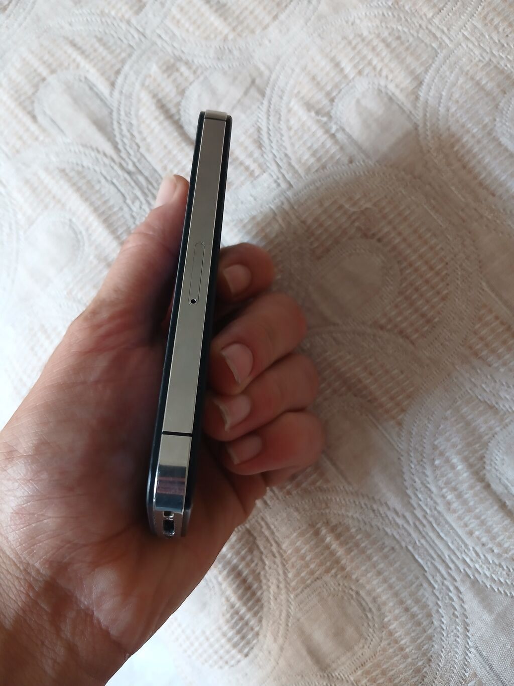 IPhone 4, Qara, Qırıq — Apple iPhone, Xaçmaz (5)