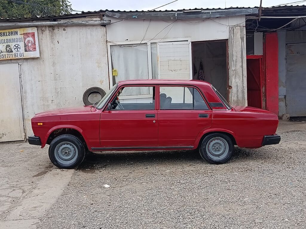 VAZ 2107, qırmızı sedan Xüsusiyyətlər: - Kuzov: 4 qapılı sedan — Avto, Cəlilabad (3)