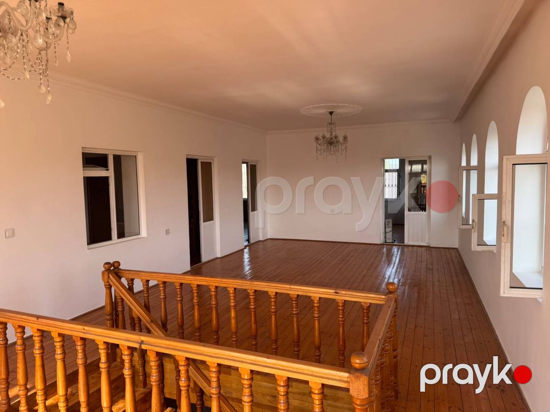 Satılır 5 otaqlı həyət evi/bağ evi 350 m² — Ev, villa, Bakı (6)