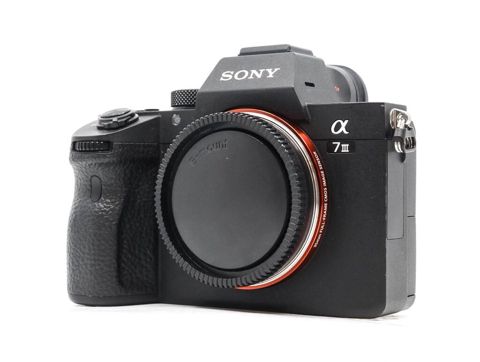 Sony Alpha a7 III (ILCE-7M3) – Full Frame güclü hibrid foto/video — Bakı