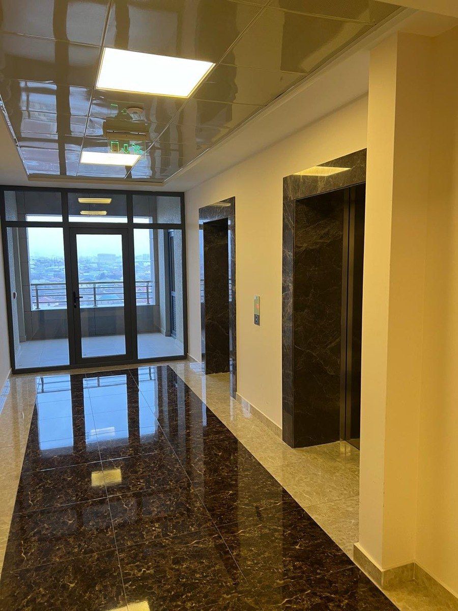 Satılır 4 otaqlı yeni tikili 190 m² — Mənzil, Bakı (9)