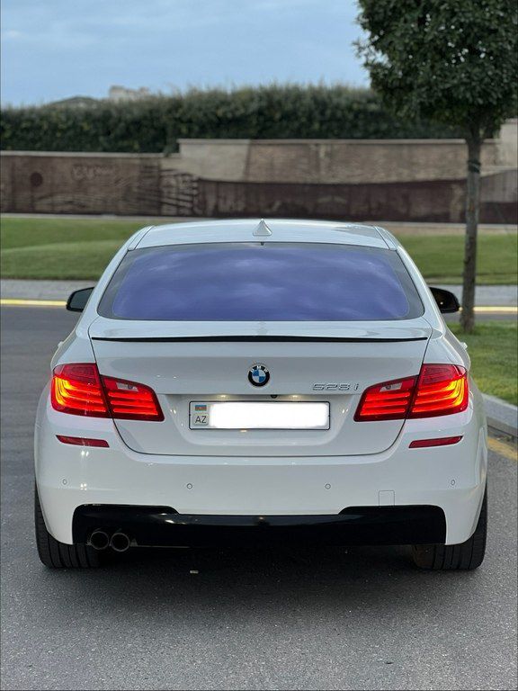 BMW 528, 2.0 L, 2014 il, 230 000 km — Avtomobillər, Bakı (3)