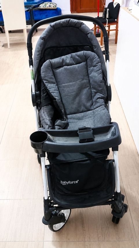 BabyForce uşaq arabası – praktik və rahat gəzinti üçün - Rəng: tünd