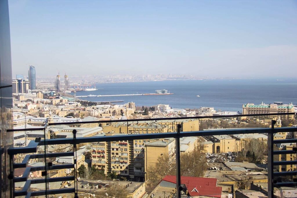 Satılır 4 otaqlı yeni tikili 320 m² — Mənzil, Bakı (3)