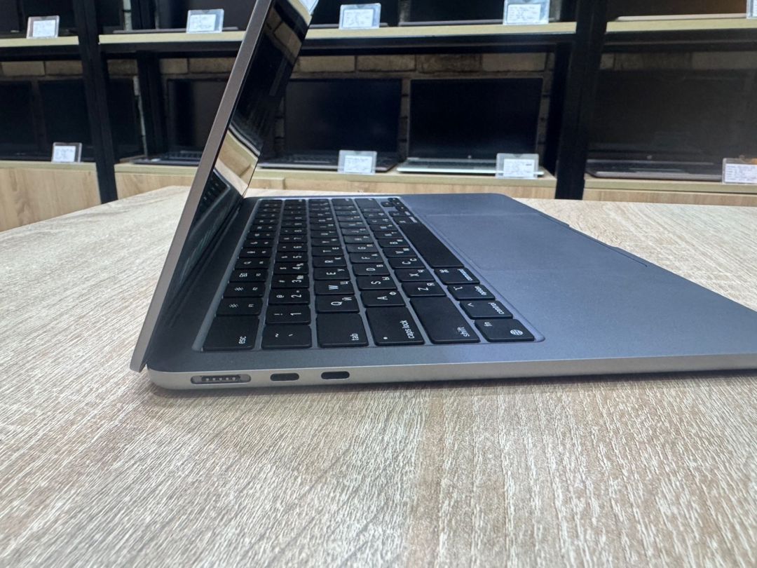 MacBook Air 13 M3 — Elektronika, Bakı (5)
