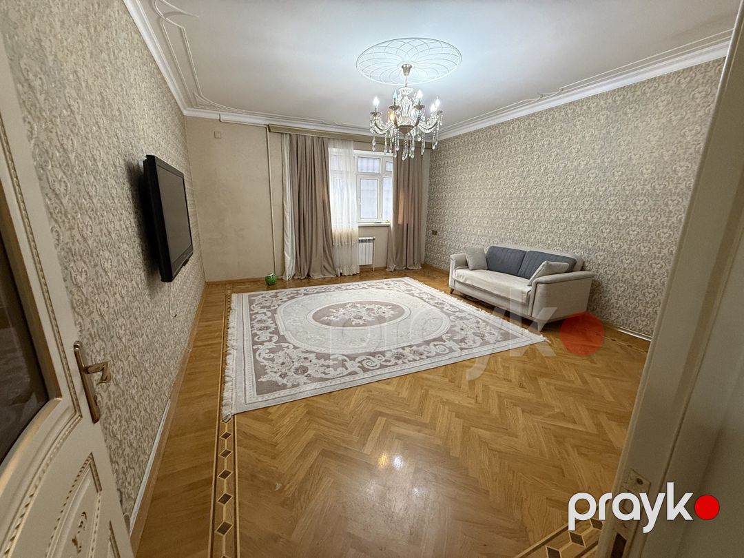 İcarəyə verilir 3 otaqlı köhnə tikili 110 m² — Mənzil, Bakı (3)