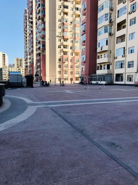 Yasamal, 5 otaqlı, Yeni tikili, m. İnşaatçılar, 250 kv. m — AZER