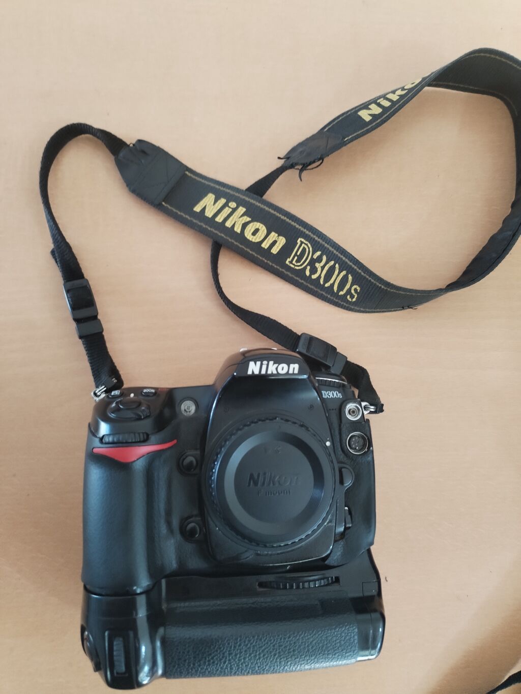 Nikon D300s DSLR fotoaparat dəsti - Korpus: Nikon D300s (magnesium — Elektronika, Goranboy